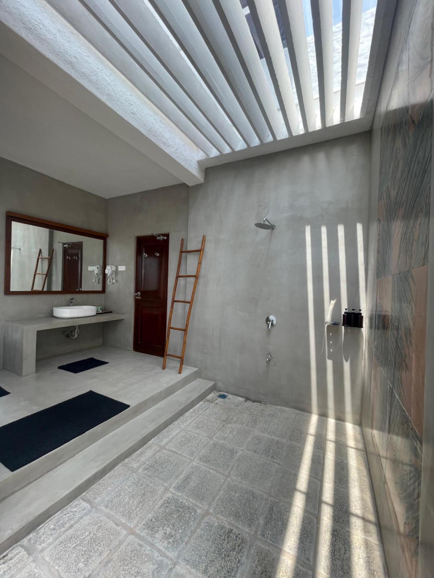 Hibiscus Beach Hotel & Villas Kalutara Eksteriør billede