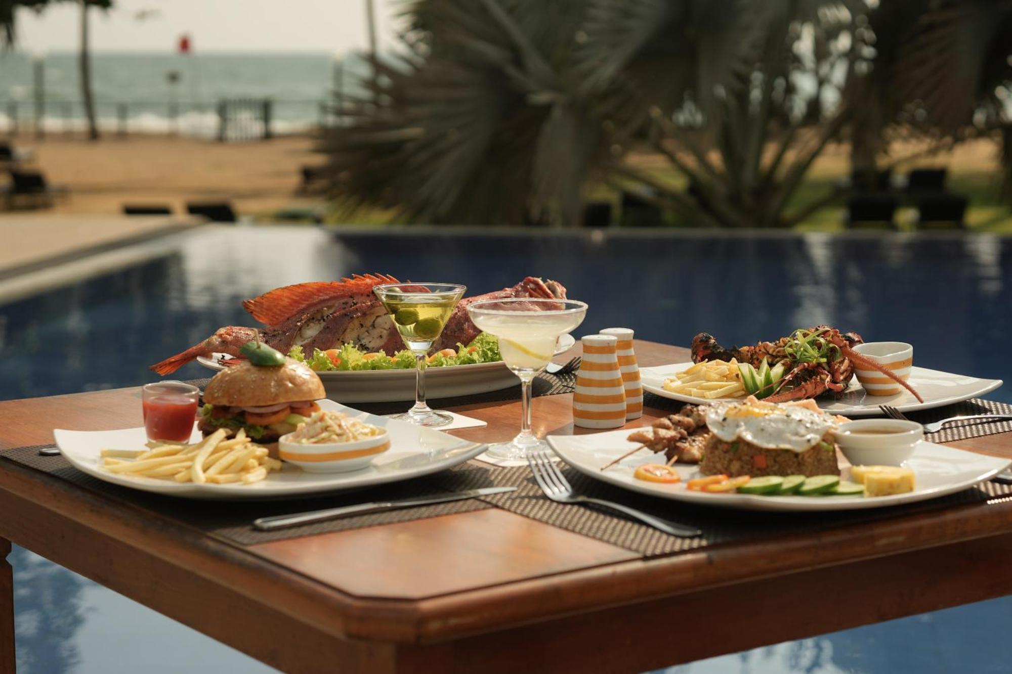 Hibiscus Beach Hotel & Villas Kalutara Eksteriør billede