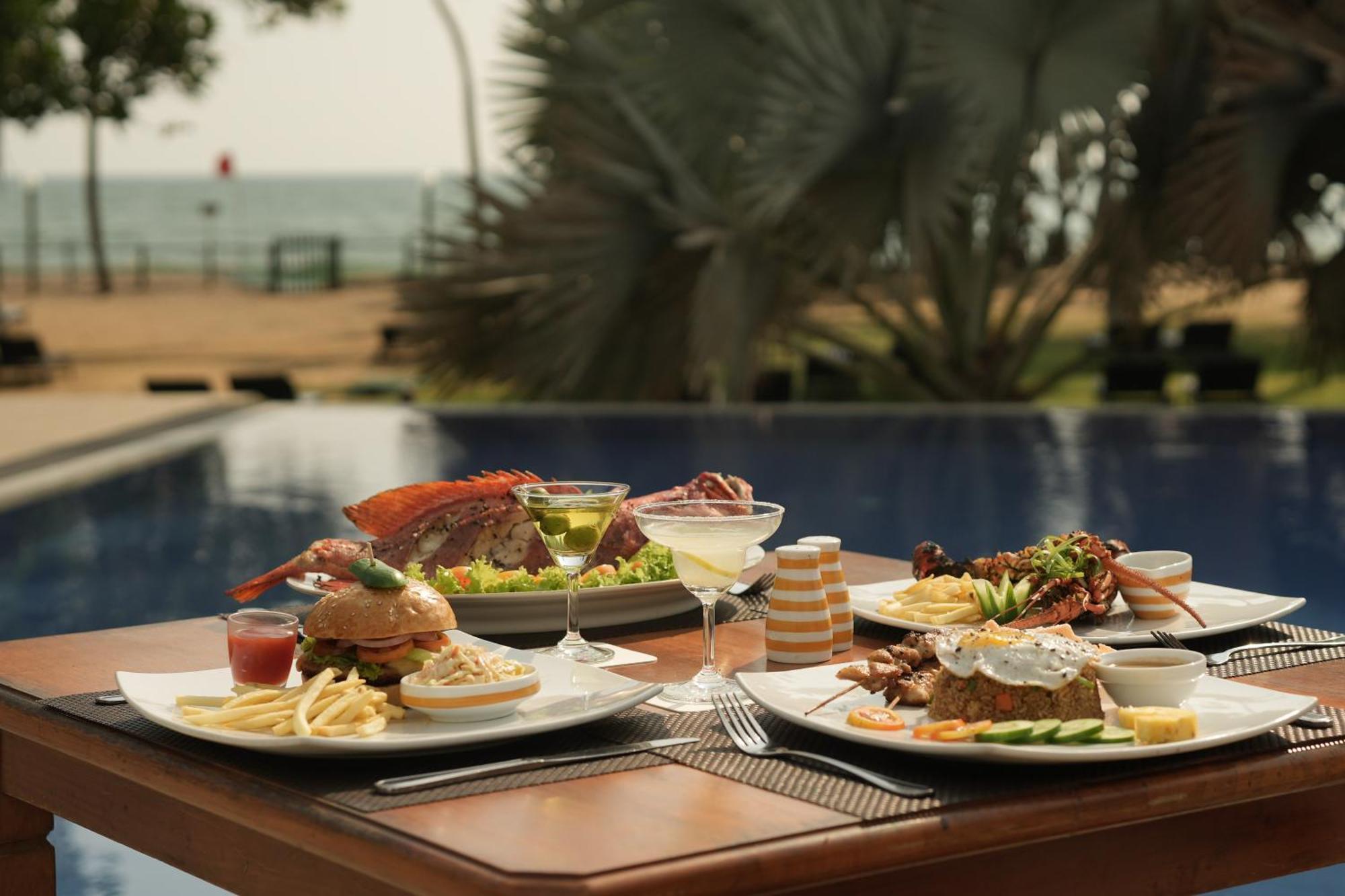 Hibiscus Beach Hotel & Villas Kalutara Eksteriør billede