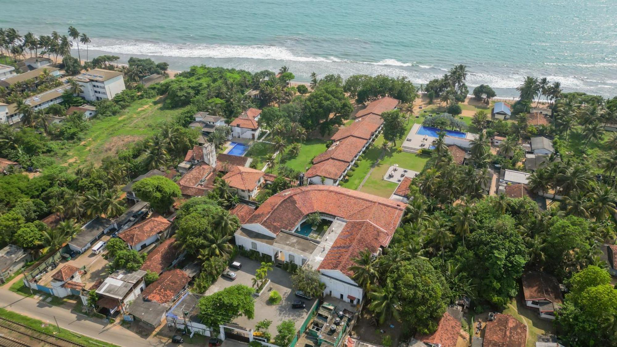 Hibiscus Beach Hotel & Villas Kalutara Eksteriør billede