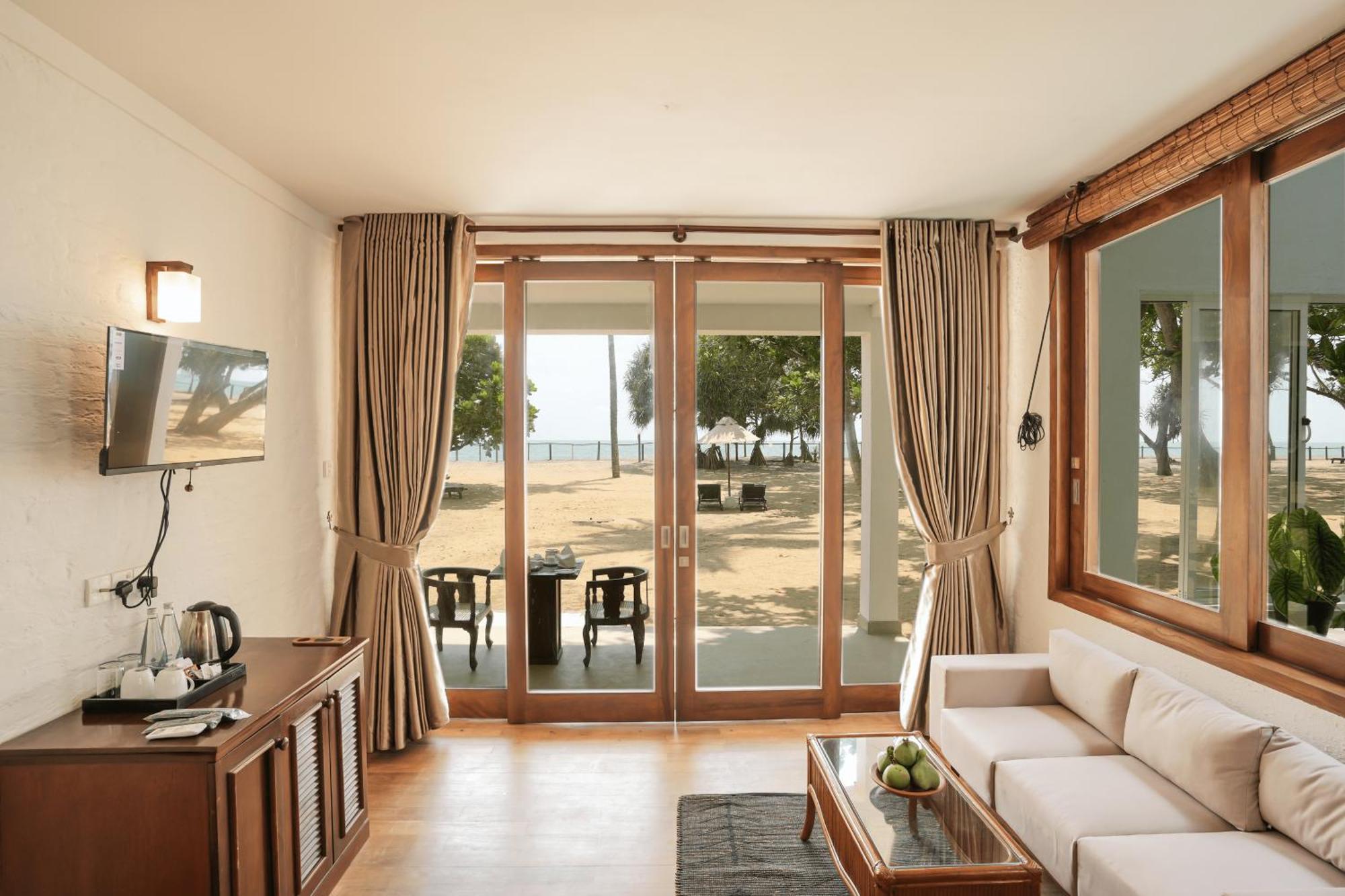 Hibiscus Beach Hotel & Villas Kalutara Eksteriør billede