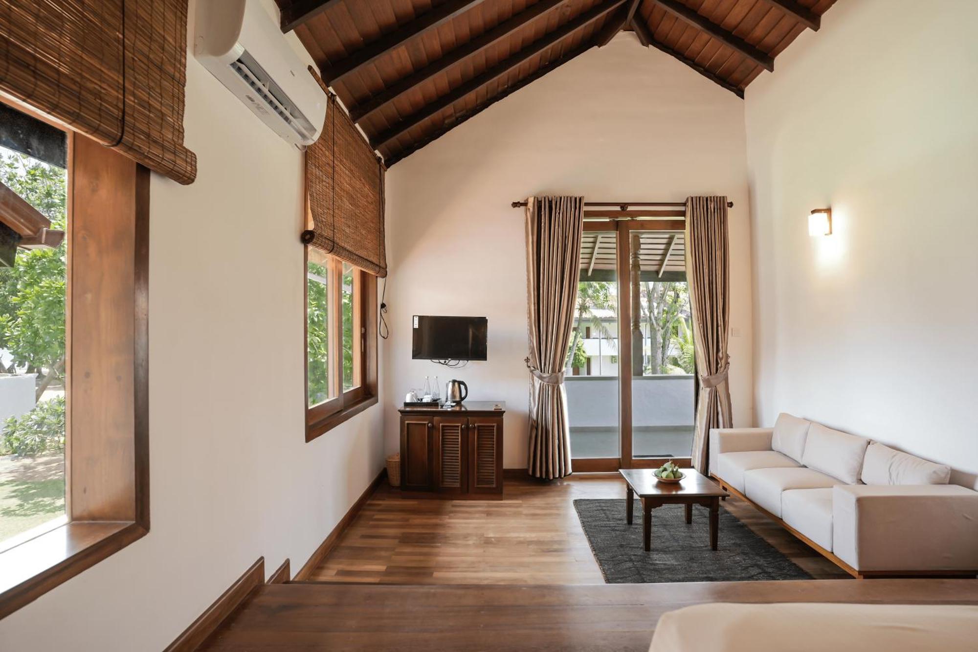 Hibiscus Beach Hotel & Villas Kalutara Eksteriør billede