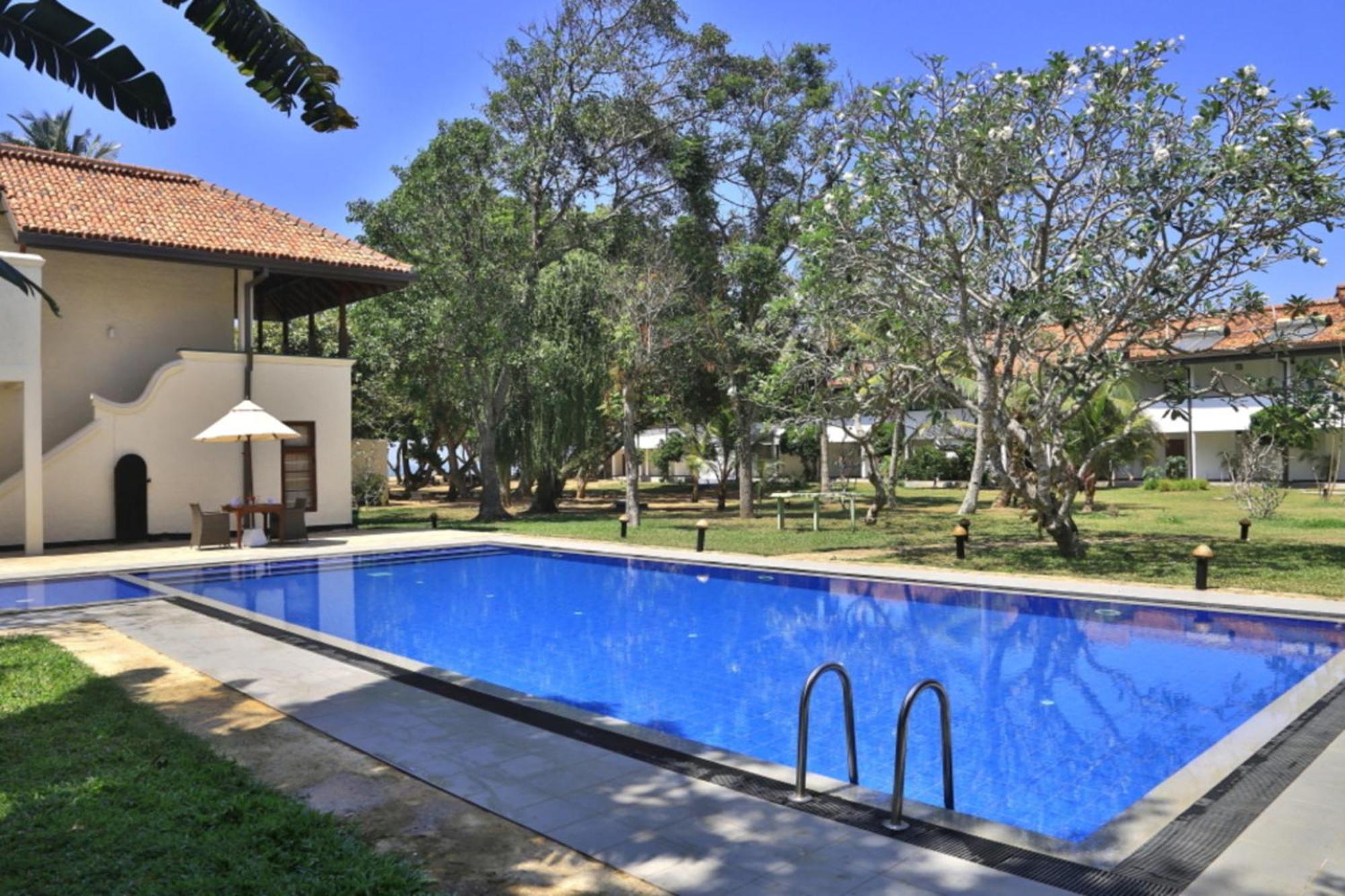Hibiscus Beach Hotel & Villas Kalutara Eksteriør billede